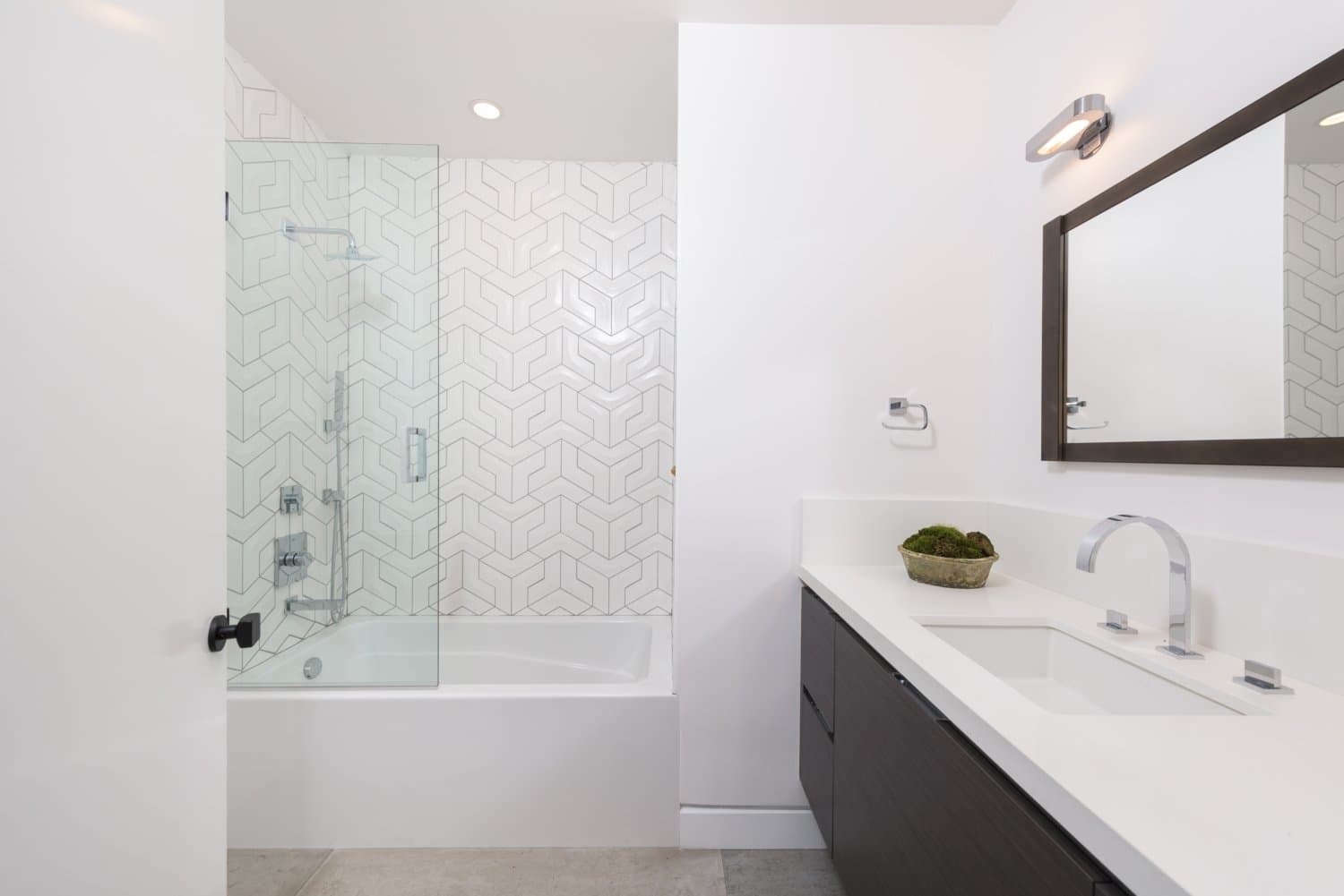 COMPLETE NEW CONSTRUCTION CULVER CITY - FEATURED ON BRAVO'S TV SHOW "MILLION DOLLAR LISTING" - photo 2