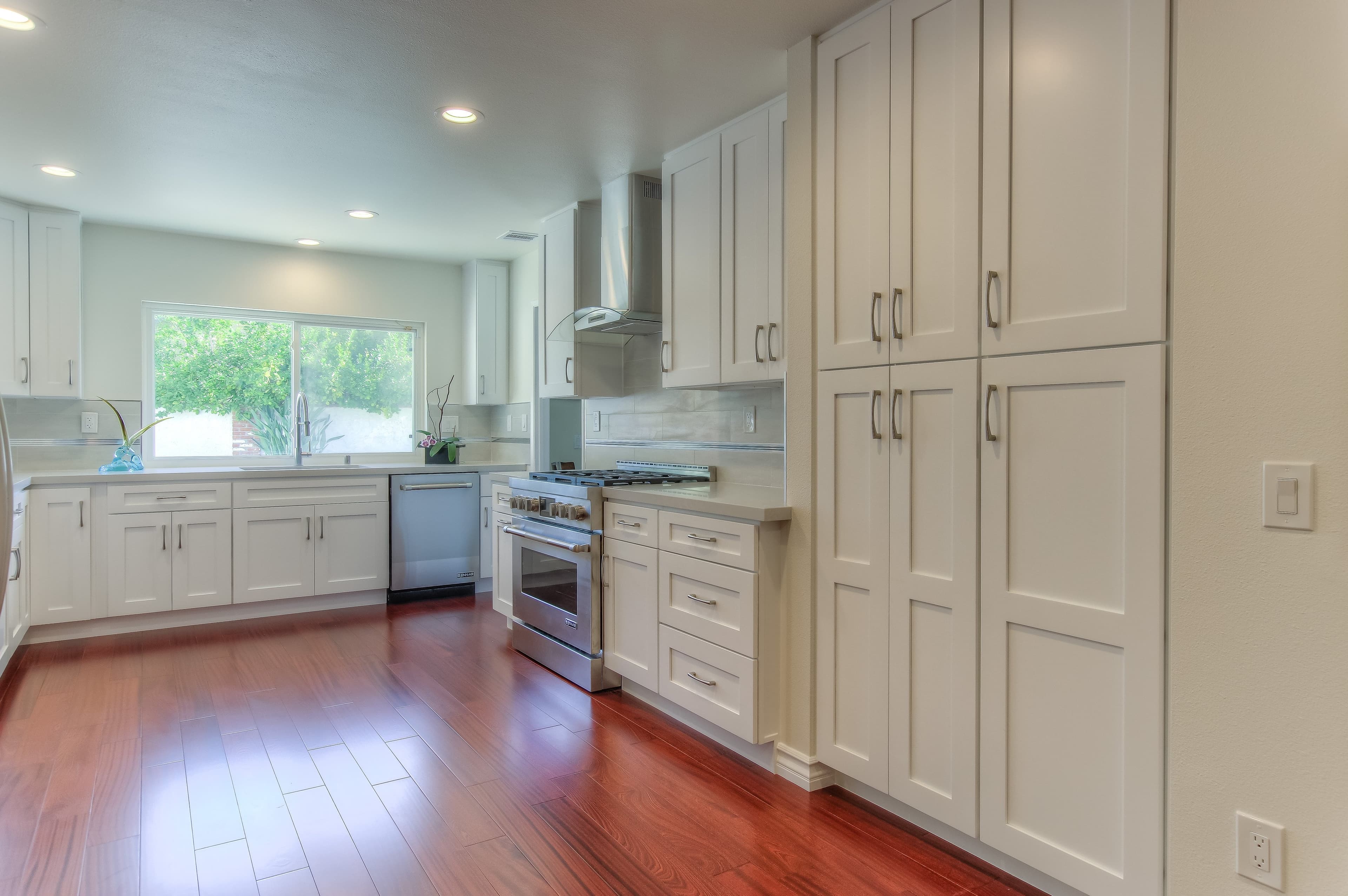 COMPLETE KITCHEN REMODEL - WOODLAND HILLS - photo 3