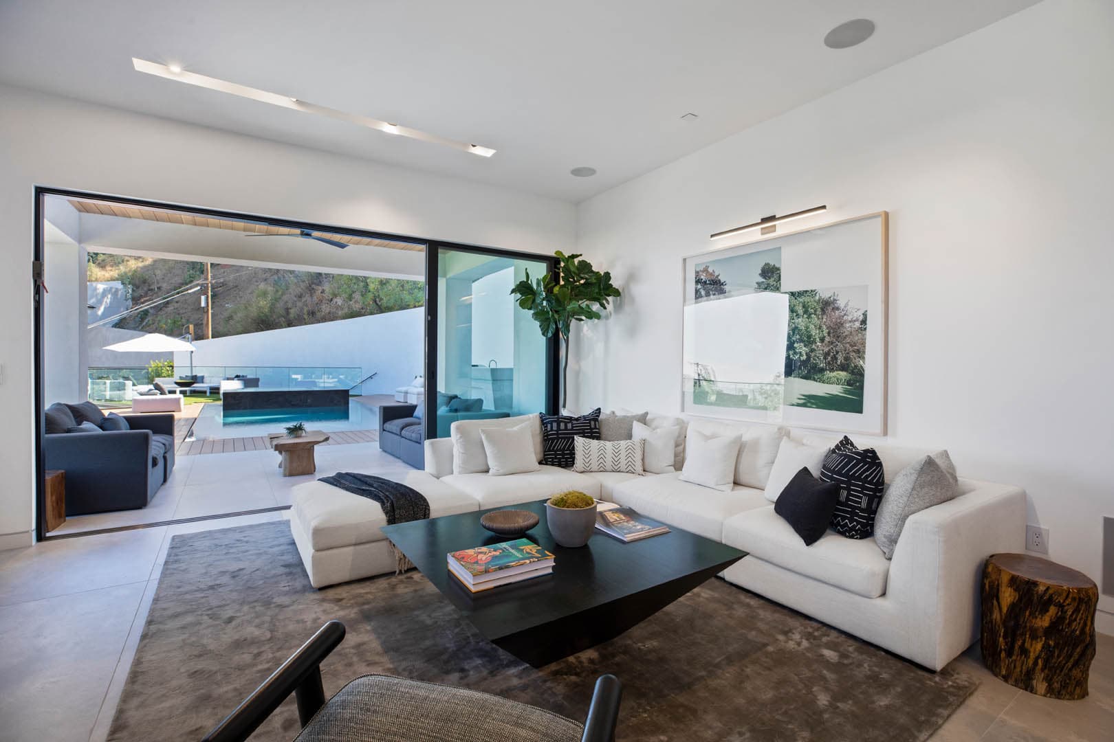 NEW CONSTRUCTION PROJECTS - photo 8