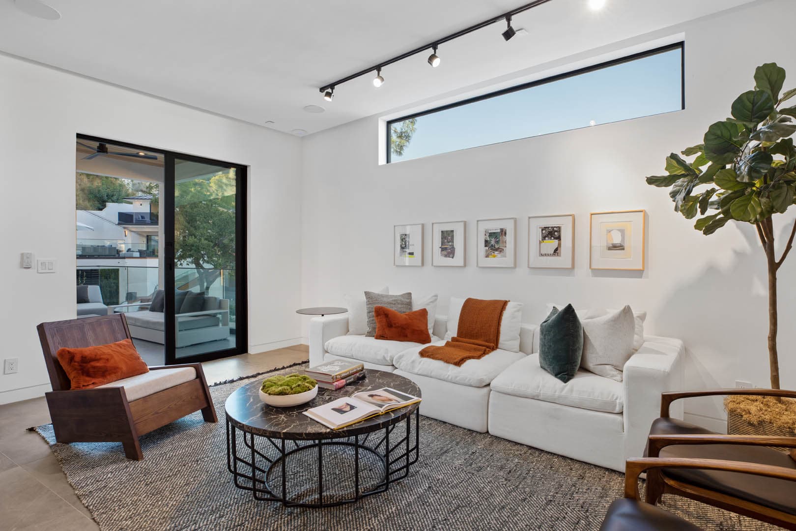 COMPLETE NEW CONSTRUCTION-HOLLYWOOD HILLS - photo 16