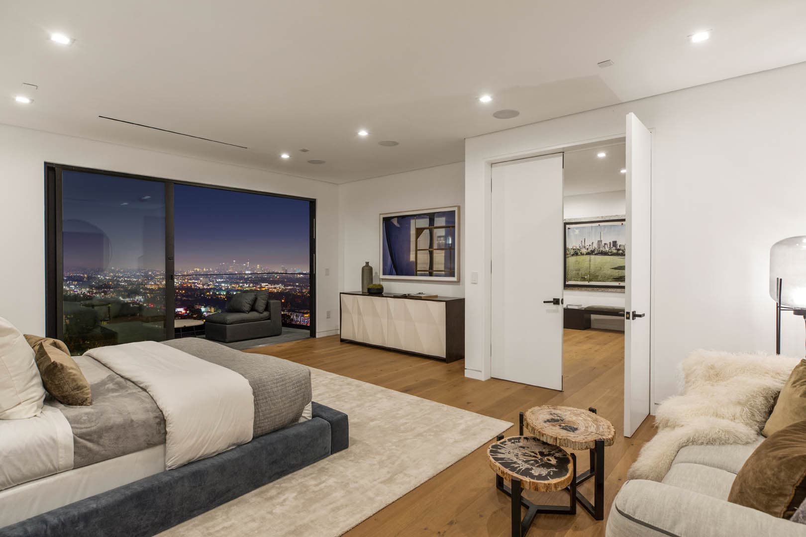 COMPLETE NEW CONSTRUCTION-HOLLYWOOD HILLS - photo 8