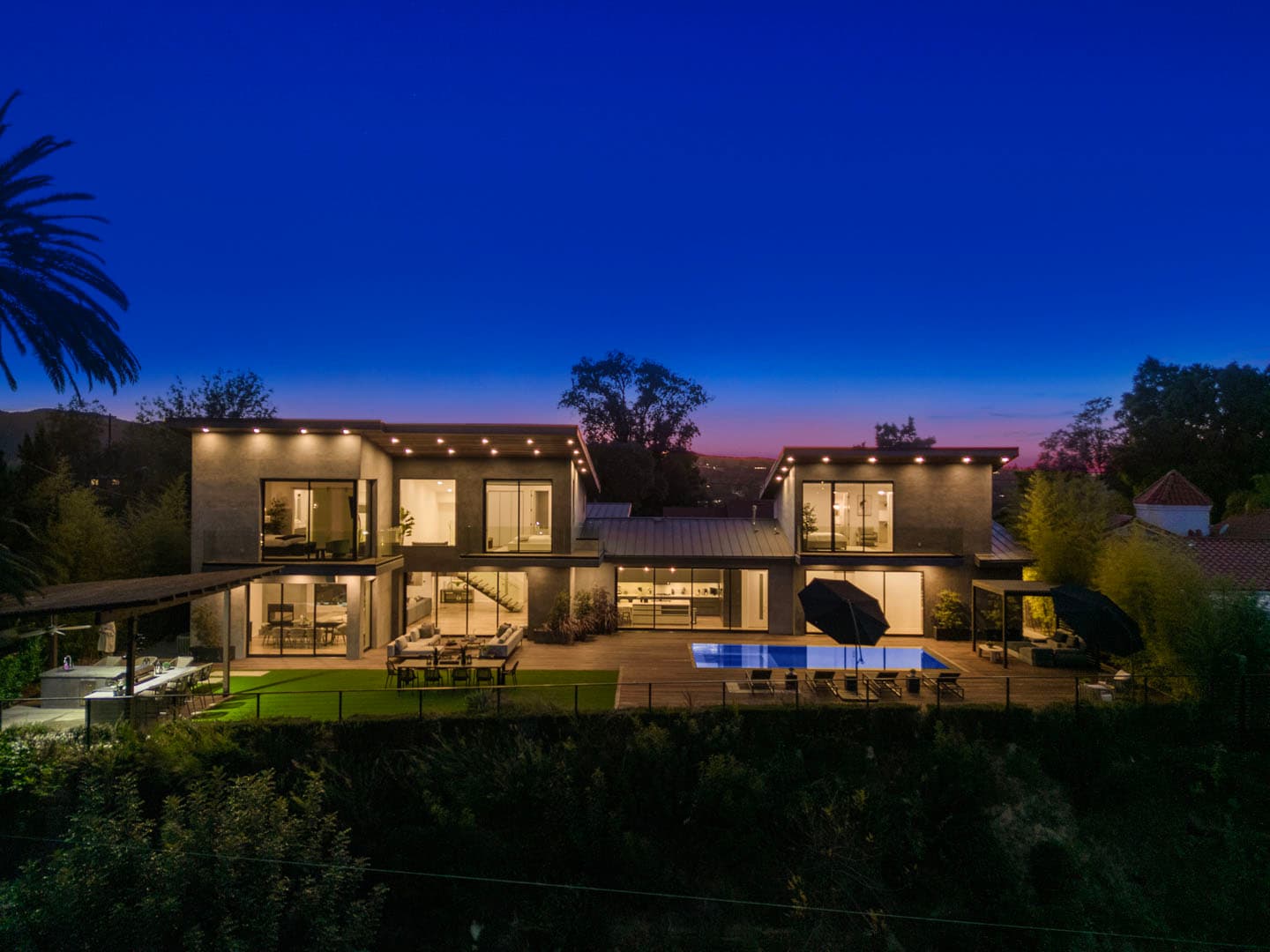 COMPLETE REMODEL - TARZANA - photo 16