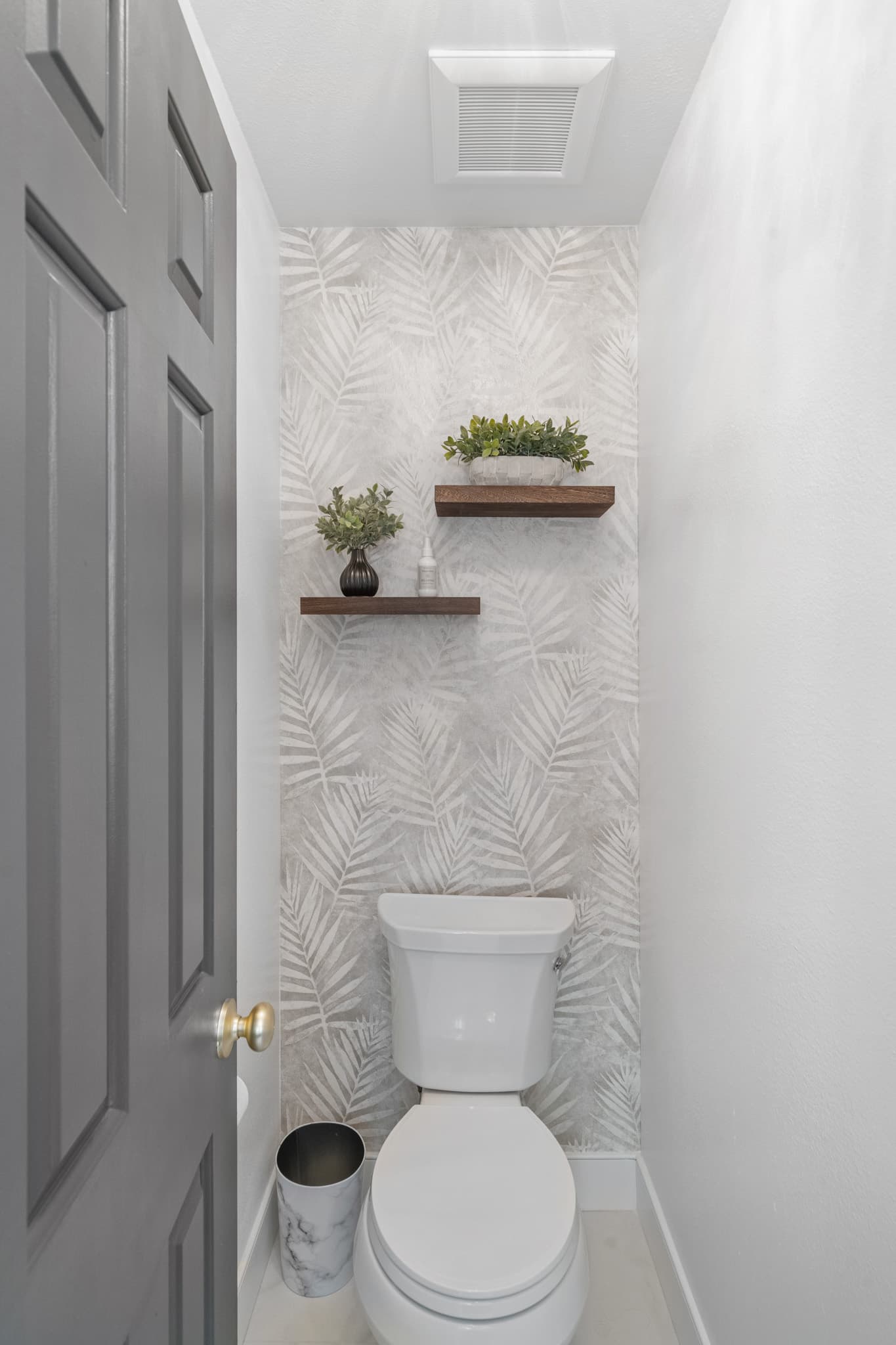BATHROOM REMODEL - SIMI VALLEY - photo 3